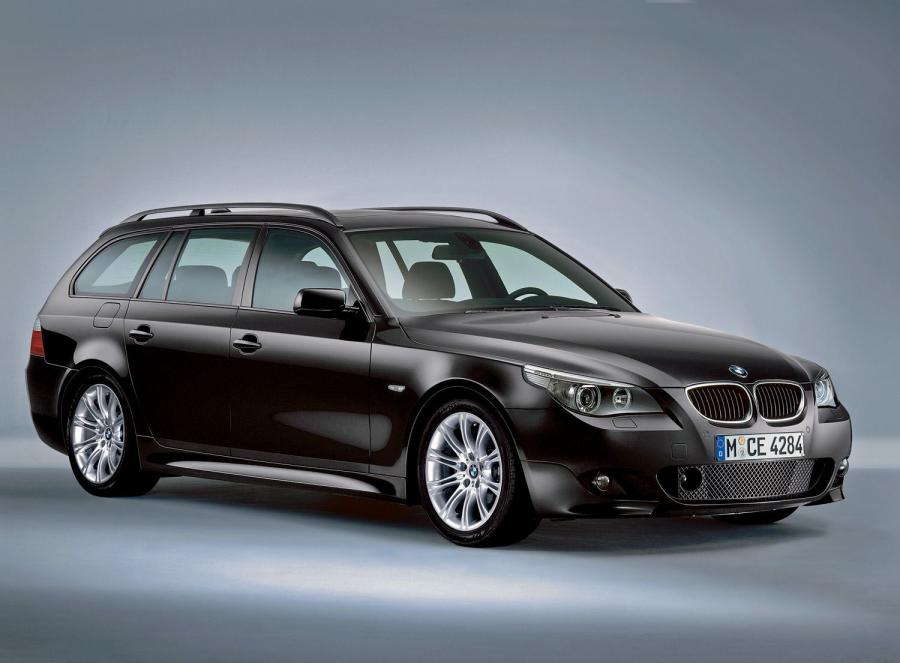  BMW 5-Series 2004 года  (фото 51 из 74)